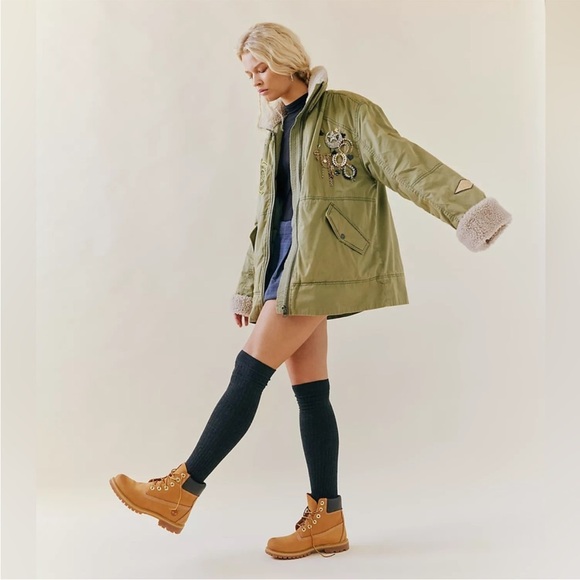 Timberland Timeless, Quality Low Heels Leather Boots - Picture 15 of 16